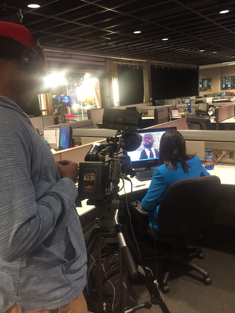 KRsKlassroom's tweet image. @local24leah and @local24sam interviewing @duvaliermalone about the apology he wants from Governor Bryant. The story tonight on #Local24.