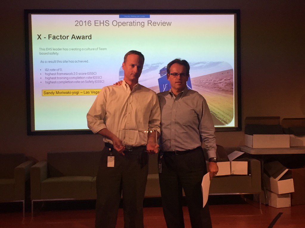 MichaelPatton3's tweet photo. Congratulations Sandy!!! X-Factor Award for EHS!!!  @GETRANSPORT https://t.co/CziWRHG7k3