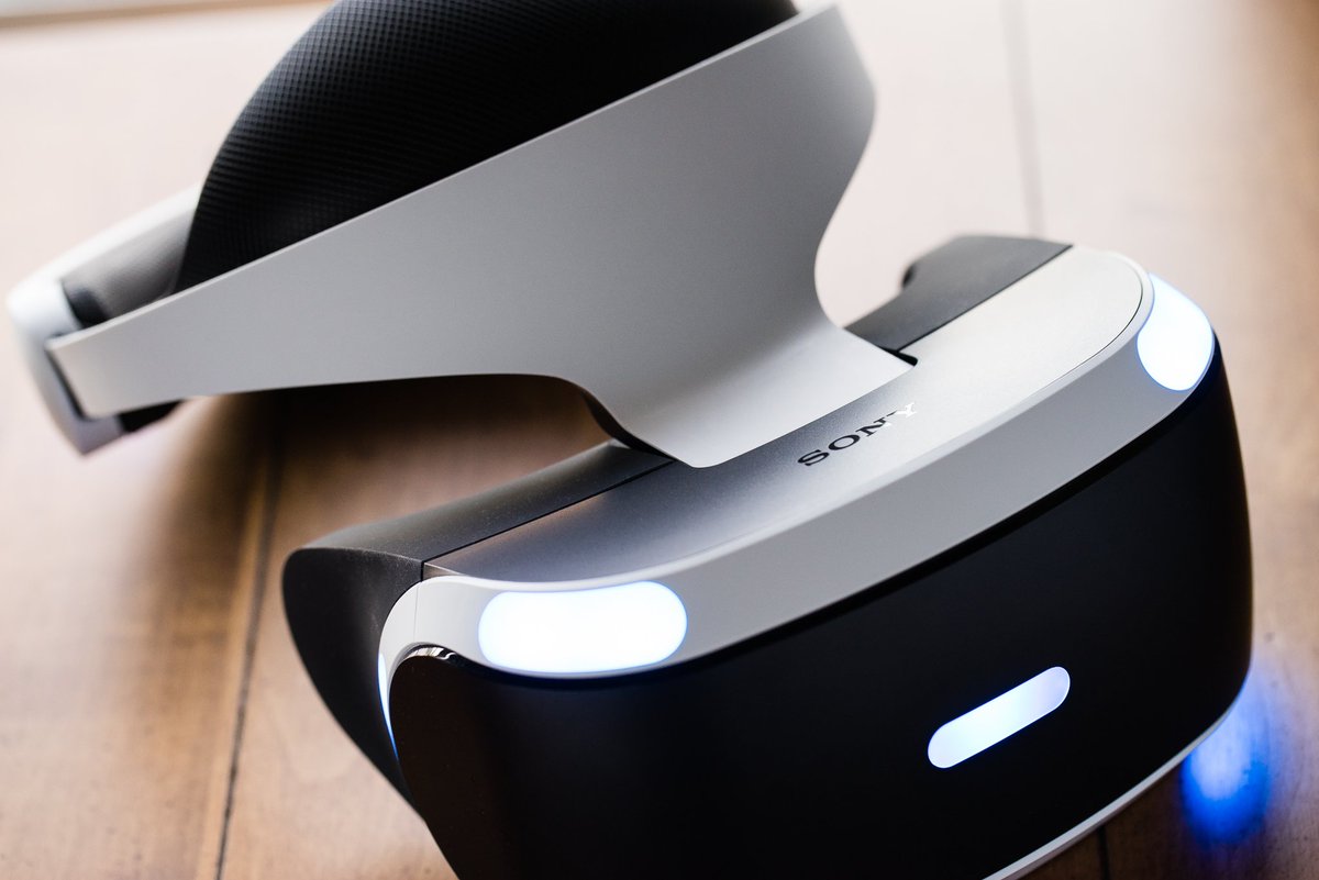 Just a few hours to go! Who's getting their #PSVR tonight?