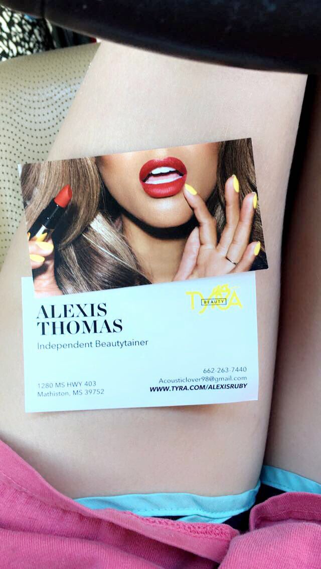 alexis___ruby's tweet image. Wanna be your own boss?? Want to be able to work with makeup everyday and make it look fantastic??🖐🏼💋message me to join