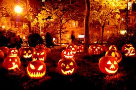 Like and Share if you're excited for Halloween ! #Halloween #fall #October