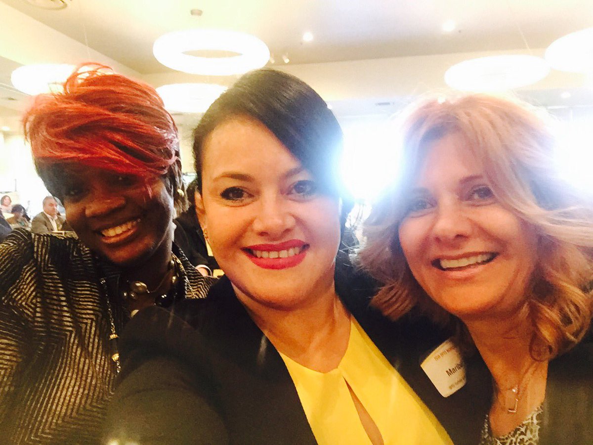 MarTre20's tweet photo. RTW in the house #dpssmgmt2016 https://t.co/LzuzpCNYHg