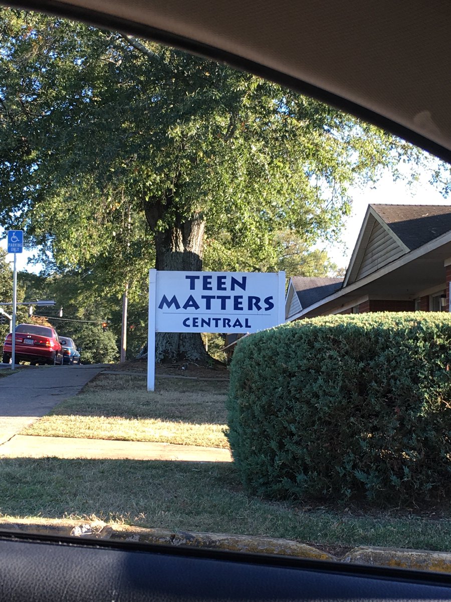 kayeligwildes's tweet photo. Health clinic for teens! #EDMSassets https://t.co/giFkcQ7WQB