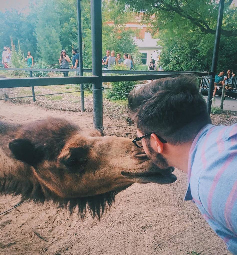 Happy hump day, y'all!
.
.
.
.
#grind #rep1st #startup #startuplife #growlocallove #marketing #marketingdigital #di…