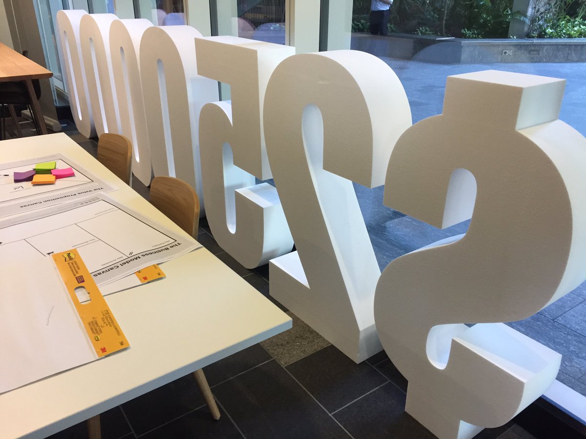 QUTEship's tweet image. We have the &apos;inside running&apos; on today&apos;s $250,000 #qutbluebox #innovationchallenge! 😉👍👏👏👏