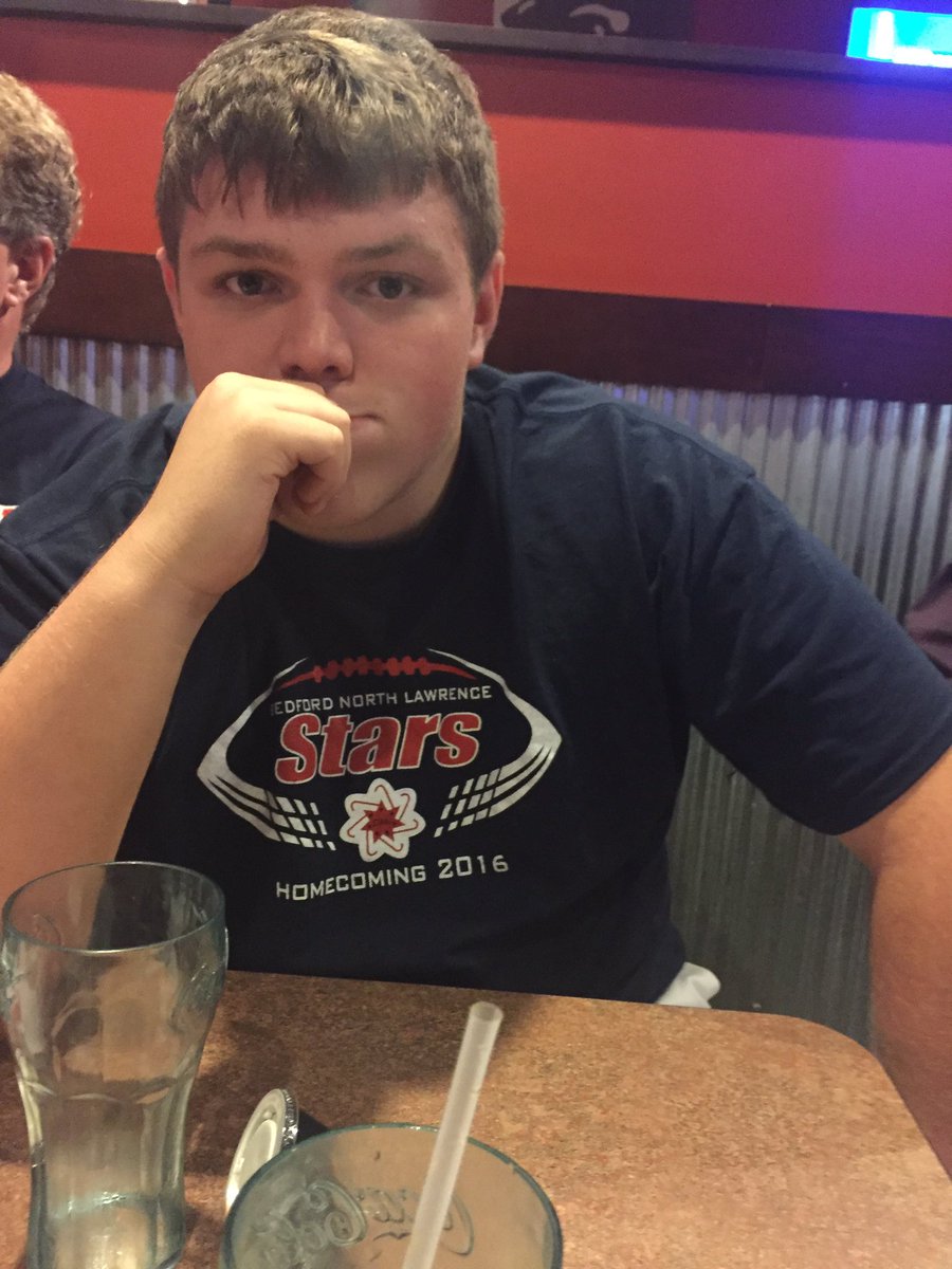 wil_doingstuff's tweet image. Wil after a great meal at Wings and Rings