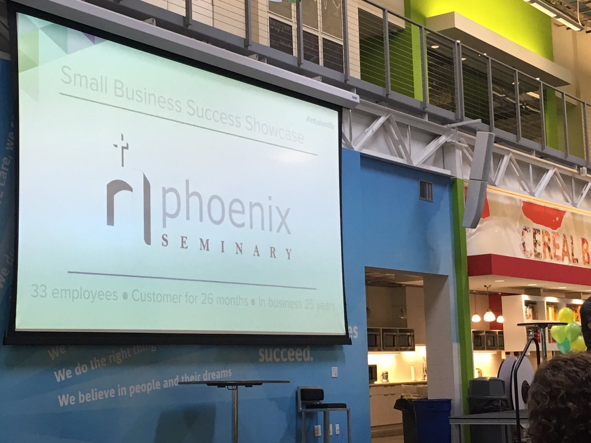ToneLocalicious's tweet photo. 💜 having a live Small Business Success Showcase! It's great, a customer sharing his passion for his business &amp; Infusionsoft! #infusionlife https://t.co/2JgrEfexZq