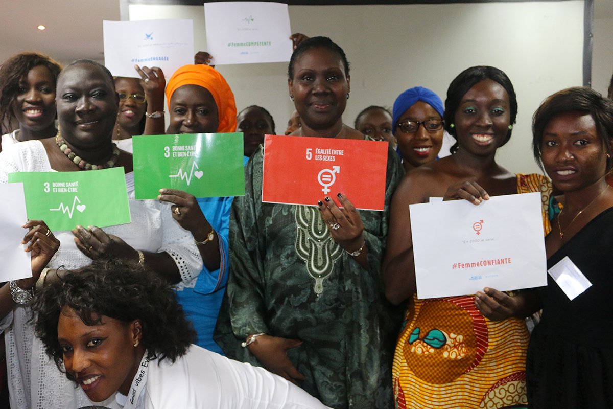 ong_raes's tweet photo. #JIF2016 #IDG2016 forum des jeunes filles @onufemmes Sénégal - #ODD3 Bonne Santé et bien-être pour plus de #FemmeEPANOUIE https://t.co/k4zkeqI6Z2
