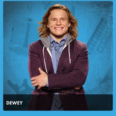 RyanLeClark's tweet photo. HAPPY 🎉 BIRTHDAY to our rocking favs
@TonyCavalero! Hope you have a rocking-tastic day #TONY https://t.co/1gdiViihkl