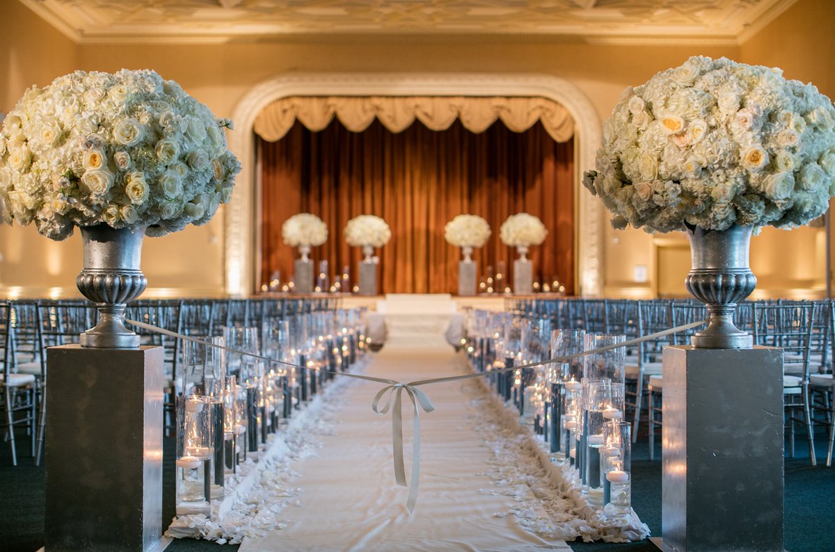 ICMarkHopkins's tweet image. Your path to happily ever after begins here. (Photo Credit: Clane Gessel Photography)