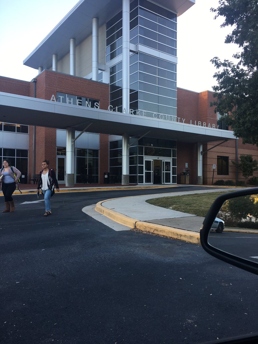 ashleye_carson's tweet photo. Library #EDMSassets provides books and technology resources to the Athens community https://t.co/tt6qwKlIMy