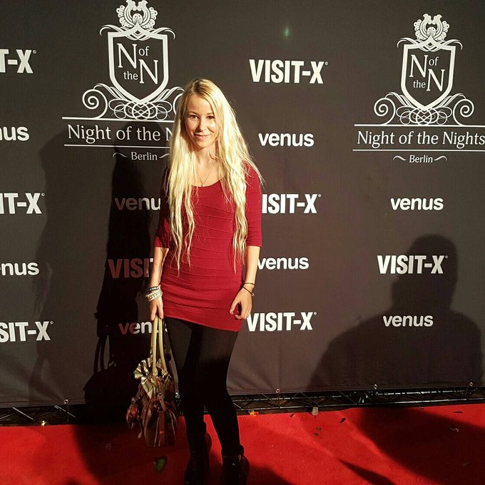 War eine super Party, danke #VisitX  😚😚😚 #SexyJenJen #Model #Webcamgirl #teen #cute #Berlin #Venus #Venus2016<a href="/tag/visitx"class="tags">#VisitX</a><a href="/tag/sexyjenjen"class="tags">#SexyJenJen</a><a href="/tag/model"class="tags"><span>#model</span></a><a href="/tag/cute"class="tags"><span>#cute</span></a><a href="/tag/teen"class="tags"><span>#teen</span></a><a href="/tag/berlin"class="tags"><span>#berlin</span></a><a href="/tag/webcamgirl"class="tags"><span>#webcamgirl</span></a><a href="/tag/venus"class="tags"><span>#venus</span></a>