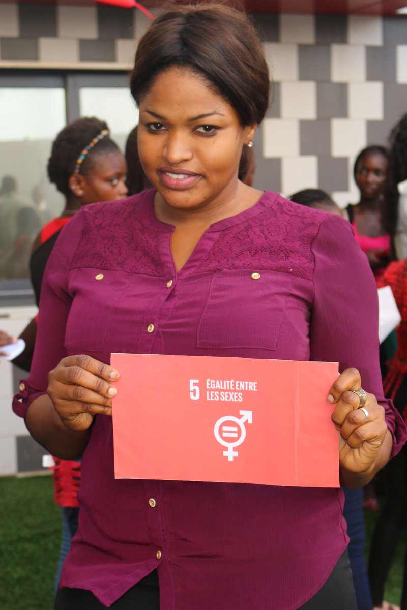 ong_raes's tweet photo. #JIF2016 #IDG2016 forum des jeunes filles @onufemmes Sénégal "En 2030, elles seront... #FemmeLEADER #FemmeAutonome #FemmeINSPIRANTE https://t.co/6CQlt9Bz85