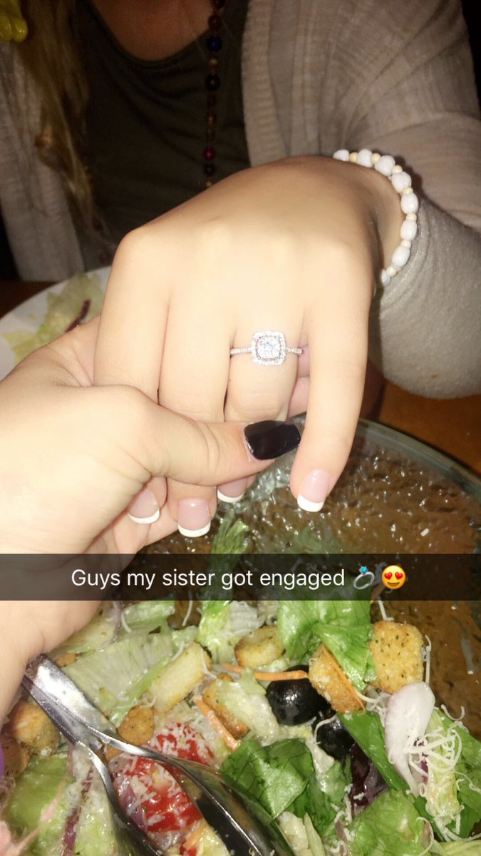 rachel_kyker's tweet photo. 💍 @mannn_d @mixedmamba7 https://t.co/D00j3GiYQF