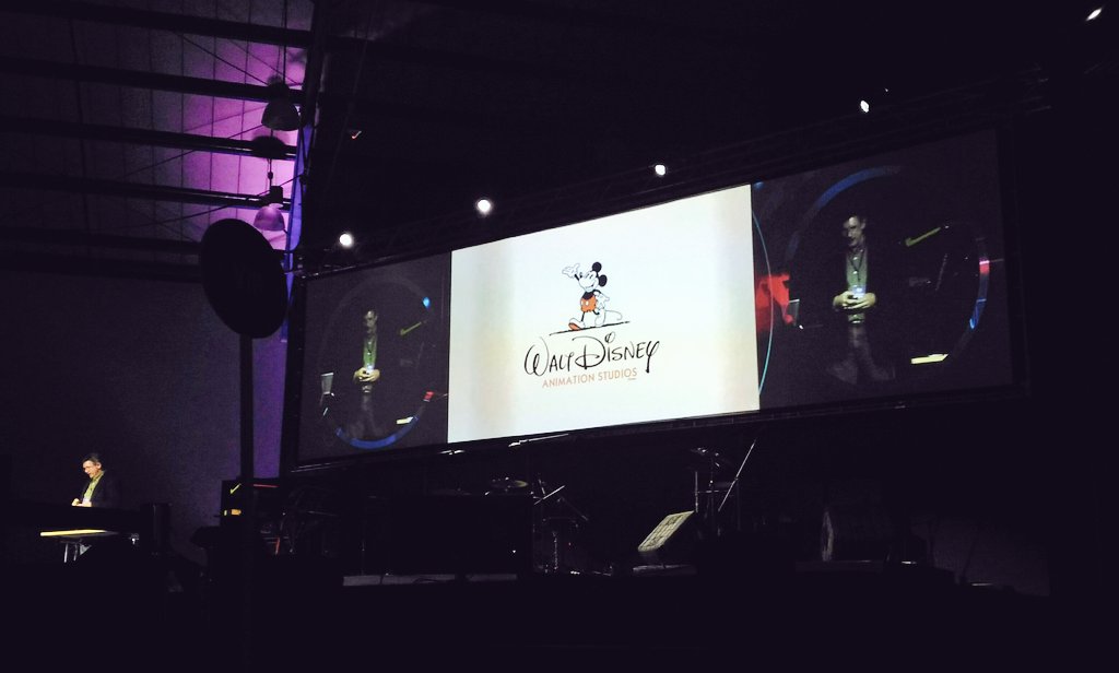 atomosdeluz's tweet photo. Presentación de Mark Hann, animador en @DisneyStudios 
@BogotaSIGGRAPH #Sig4 https://t.co/2SfYUBnFdw