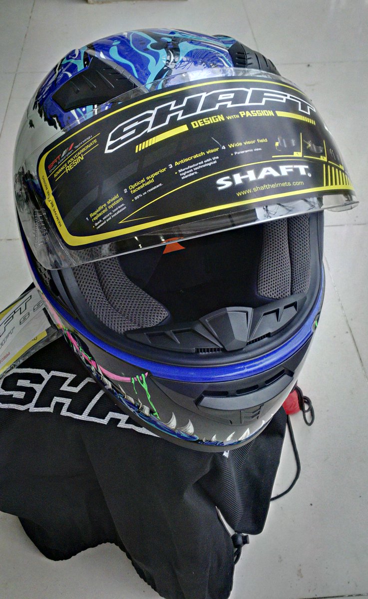 TOMAZSZALEKI's tweet photo. Casco shaft promoción antes $280.000 AHORA $220.000 WhatsApp 3215376091-3053374379 https://t.co/8e8UYlAo3G