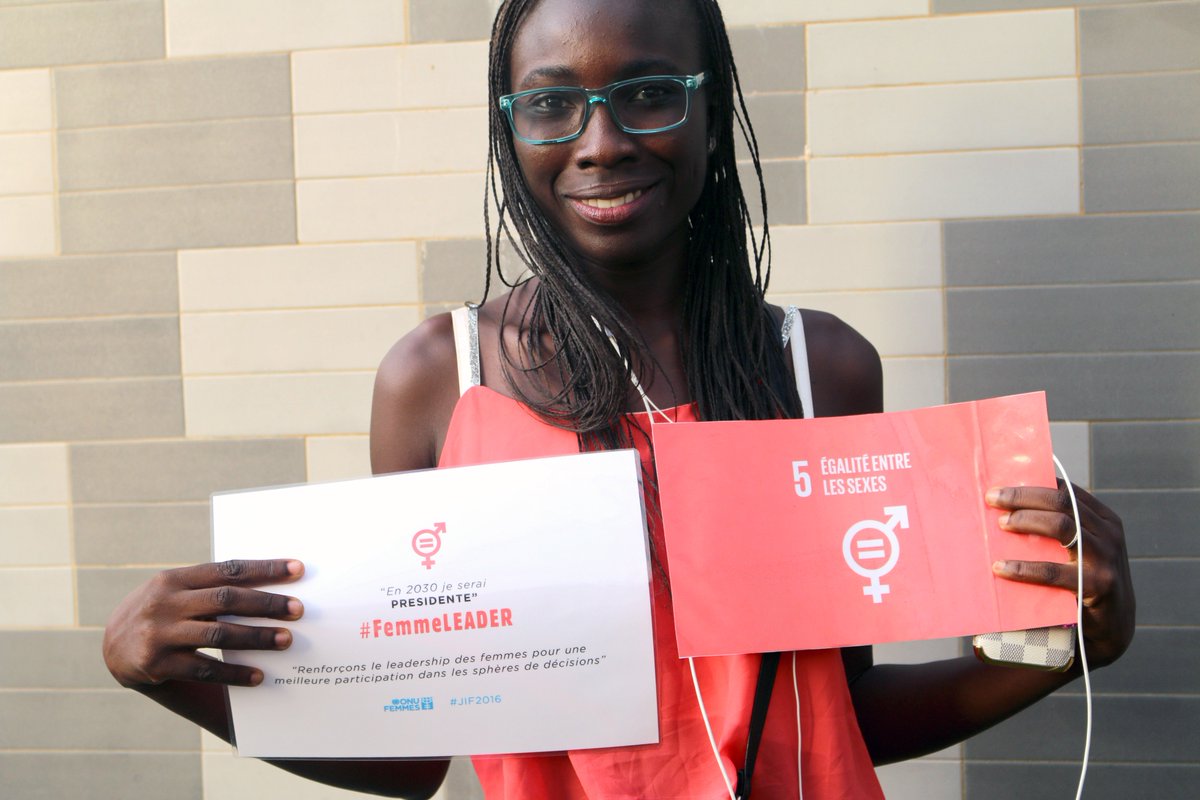 ong_raes's tweet photo. #JIF2016 #IDG2016 forum des jeunes filles @onufemmes Sénégal "En 2030, elles seront... #FemmeLEADER #FemmeAutonome #FemmeINSPIRANTE https://t.co/3lGMZhm8pn