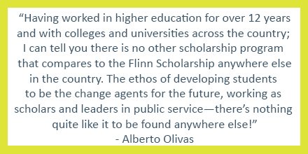 FlinnScholars's tweet photo. Flinn Scholar alum @OlivasMesa ’91 tells of the unique opportunities provided by the Flinn Scholarship… https://t.co/gtZDvVT06K