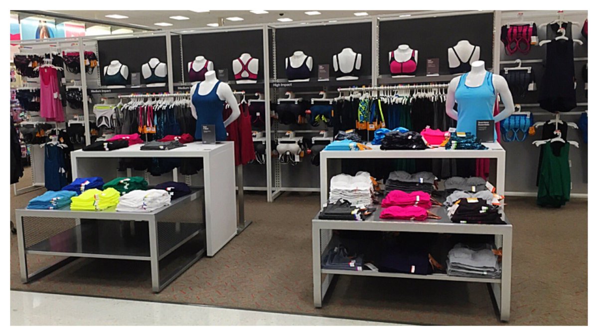 kaitstocker's tweet photo. So proud of T2102! Big thank you to everyone who lent a helping hand bringing the #C9 #reinvent to life! #vmtl #oneteamonedream #teamswin https://t.co/xFG0bpSG0m