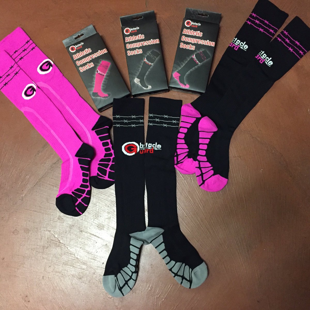 TeamDirtyGirls's tweet image. You're spoiling me, @obstacleguard.Love the #compressionsocks. 3 pairs,3 races. @ocrwc soon #grateful #athlete #sponsoredathlete #ocr #ocrwc