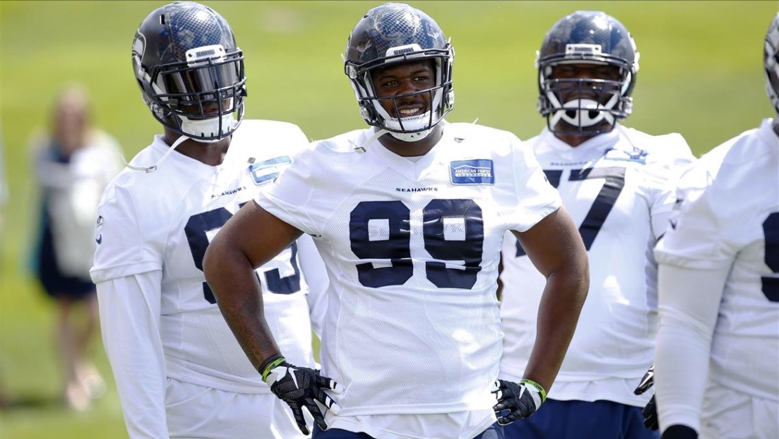 GoSeahawksNews's tweet photo. Starting rookie NT Jarran Reed (hip) is practicing today &amp; expected to play on Sunday vs. @AtlantaFalcons. #GoHawks https://t.co/vbkS0LV9RP