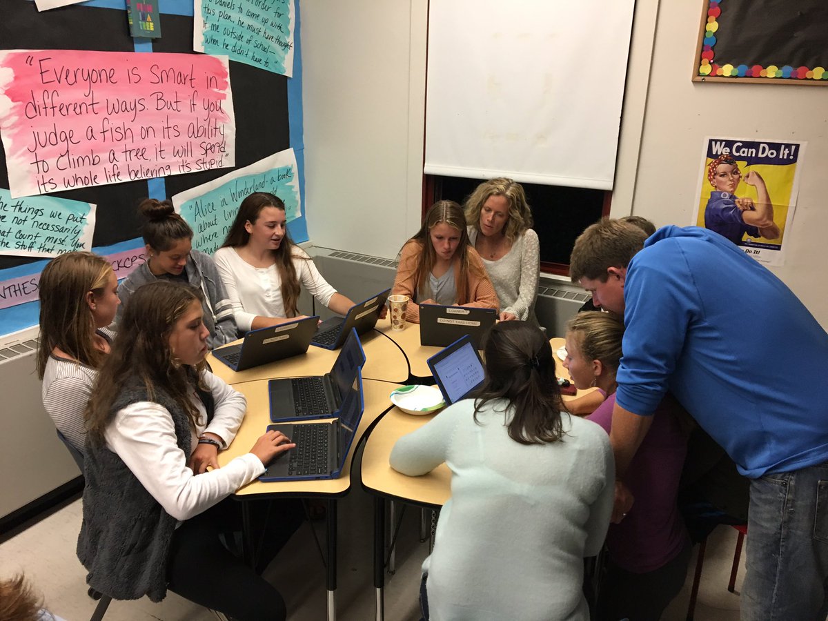 mrslomboenglish's tweet photo. I'm feeling blessed to have such supportive families! Tonight was the last #TribeDinner #fallseries #ackcps #PBL #rm18tribe @ETSU90 https://t.co/PParR2vr3K