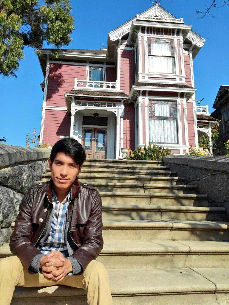 AlonsoFSolis's tweet photo. #Charmed #TVseries #Classic #CharmedBack #AlyssaMilano #ShannenDoherty #HollyMarieCombs #RoseMcgowan #CharmedRevival #charmedarms https://t.co/TeCR70EMYu
