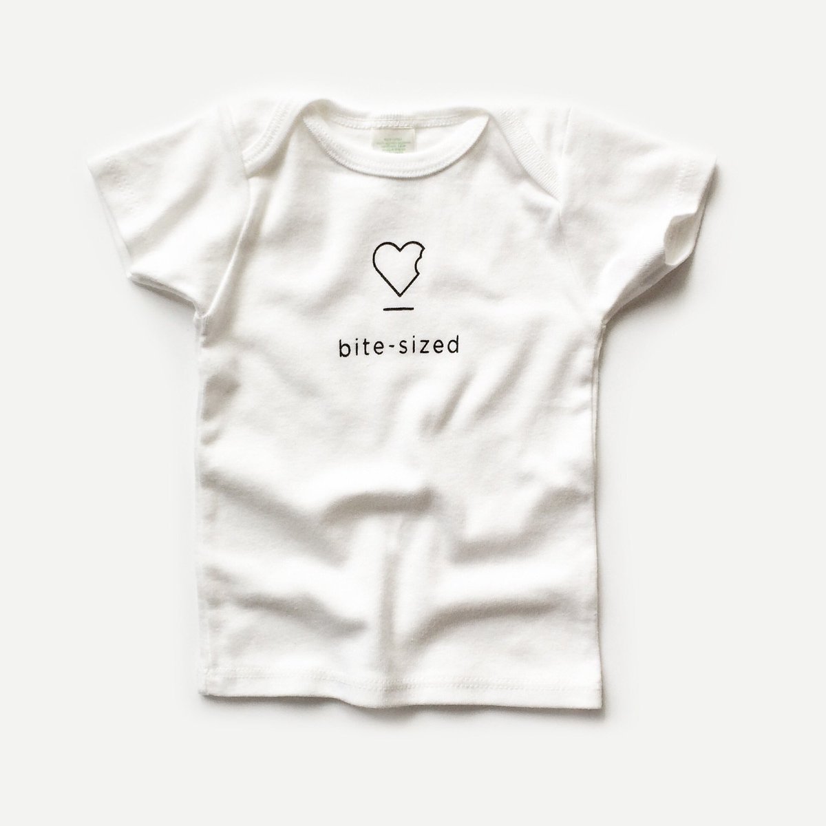 tinylovedesign's tweet photo. For the babes you could just eat up! 💋👶 'Bite-Sized' baby tee at https://t.co/9n2Y3ieO6J https://t.co/aCM9SJCVu8