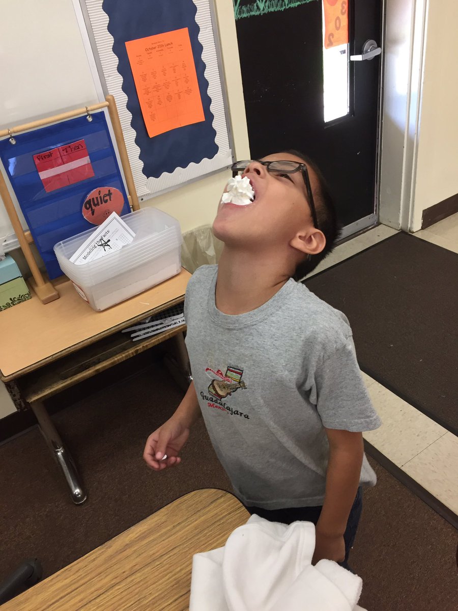 mrs_terrigraham's tweet photo. Earning the best treat ever for reading intervention! @mesmallards https://t.co/IzQJzHsP36