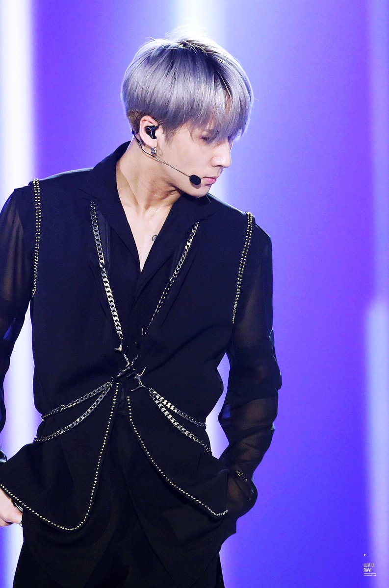 LUV_U_RAVI's tweet photo. 👍🏼🎉 LUV U RAVI 2nd anniversary!
오래오래 함께해요! 오래봅시다 😆 https://t.co/bOzZF2U1Kt