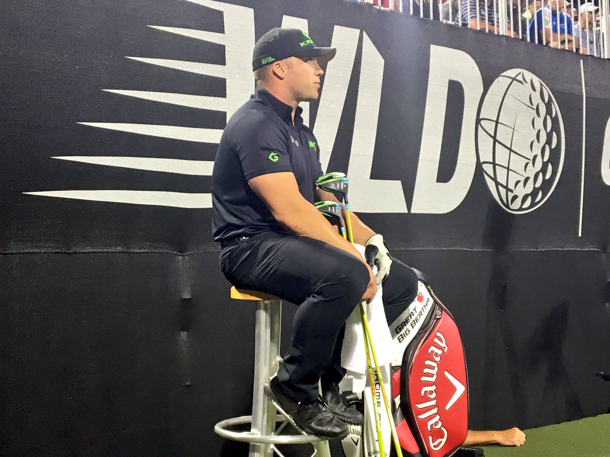 WorldLongDrive's tweet image. Two. Yards. Ryan Steenberg (413) knocks out the colorful Justin Young (411) in the #WorldLongDrive Championship quarterfinals.