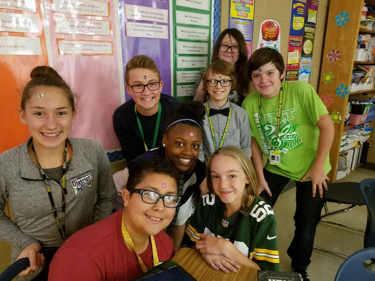 See these faces...they are expert personal narrative introduction writers! Good day at SMS! <a href="/VikingsSMS/">Chester O Strickland</a> #studentwriters #stillsmiling