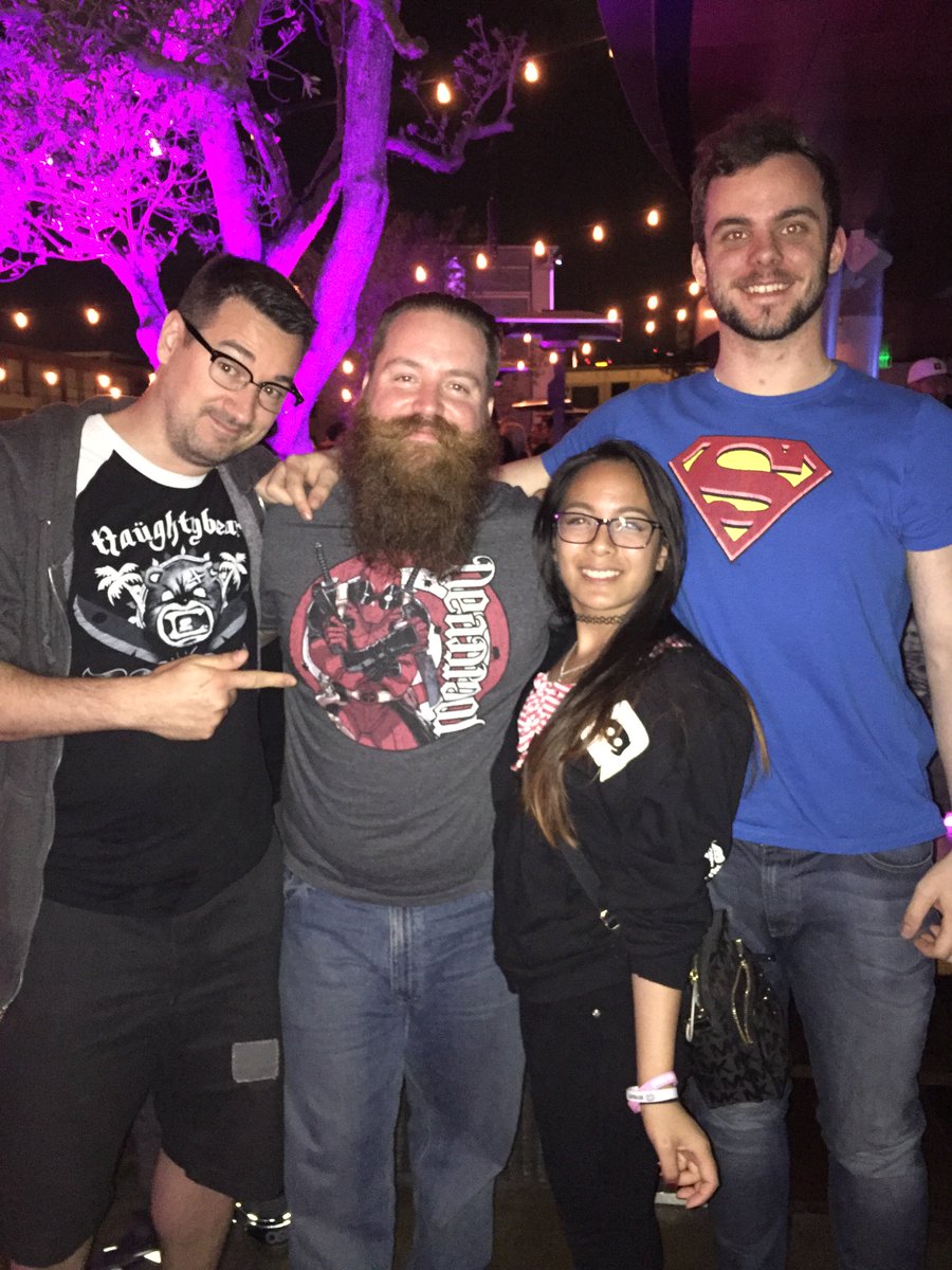 Was great hanging out at the roof having drinks with <a href="/MCote_BHVR/">Mc the ote</a> <a href="/ANGRYPUGNATION/">Angrypugnation</a> and <a href="/MissAyalah/">Nadine Ayalah</a> <3 Hope to do it again in the future! =D