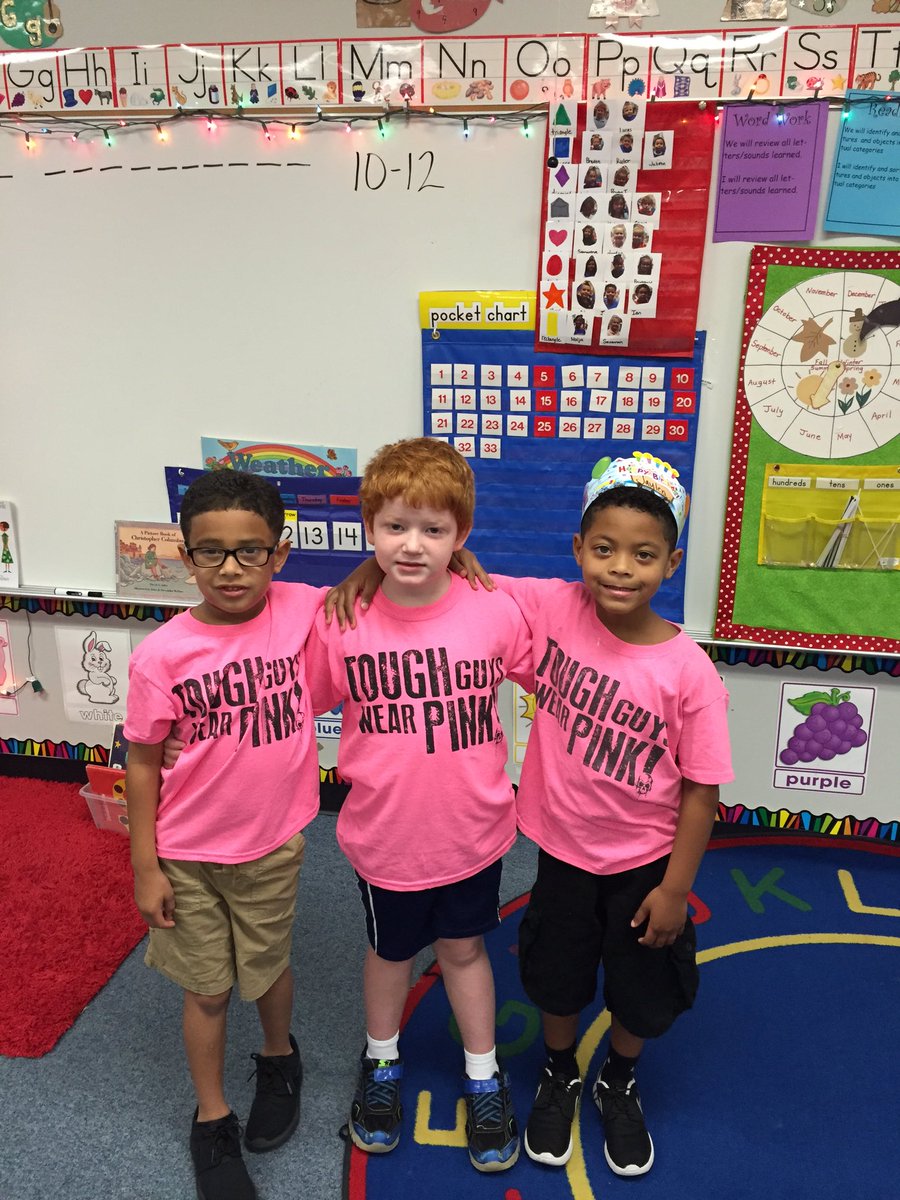 missbelew3's tweet photo. Pink Out!!!! https://t.co/ttFAzbd09V