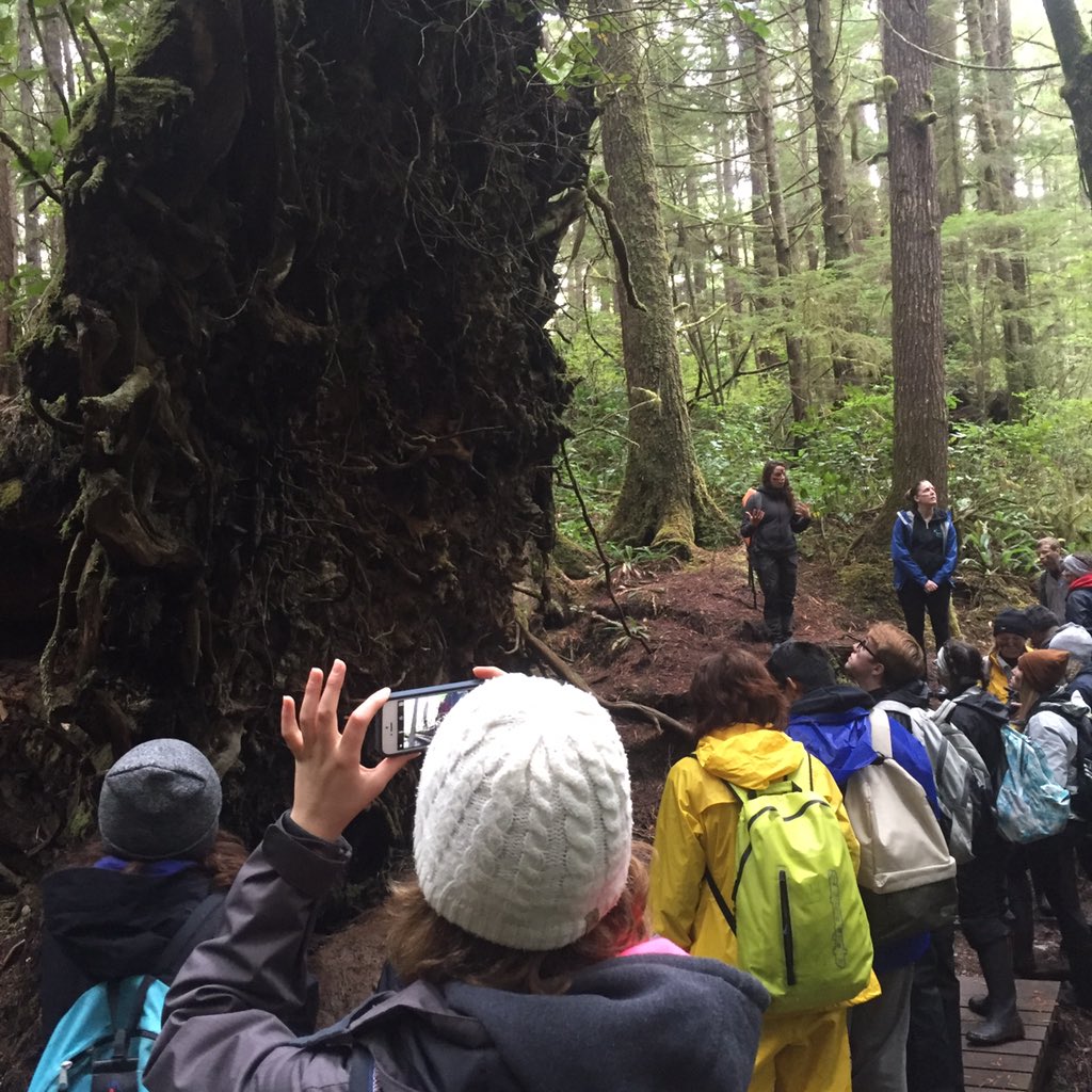 emblais's tweet photo. @BGrandinCCSD amazing learning experience for our students in bamfield! https://t.co/wWACFsYyTf