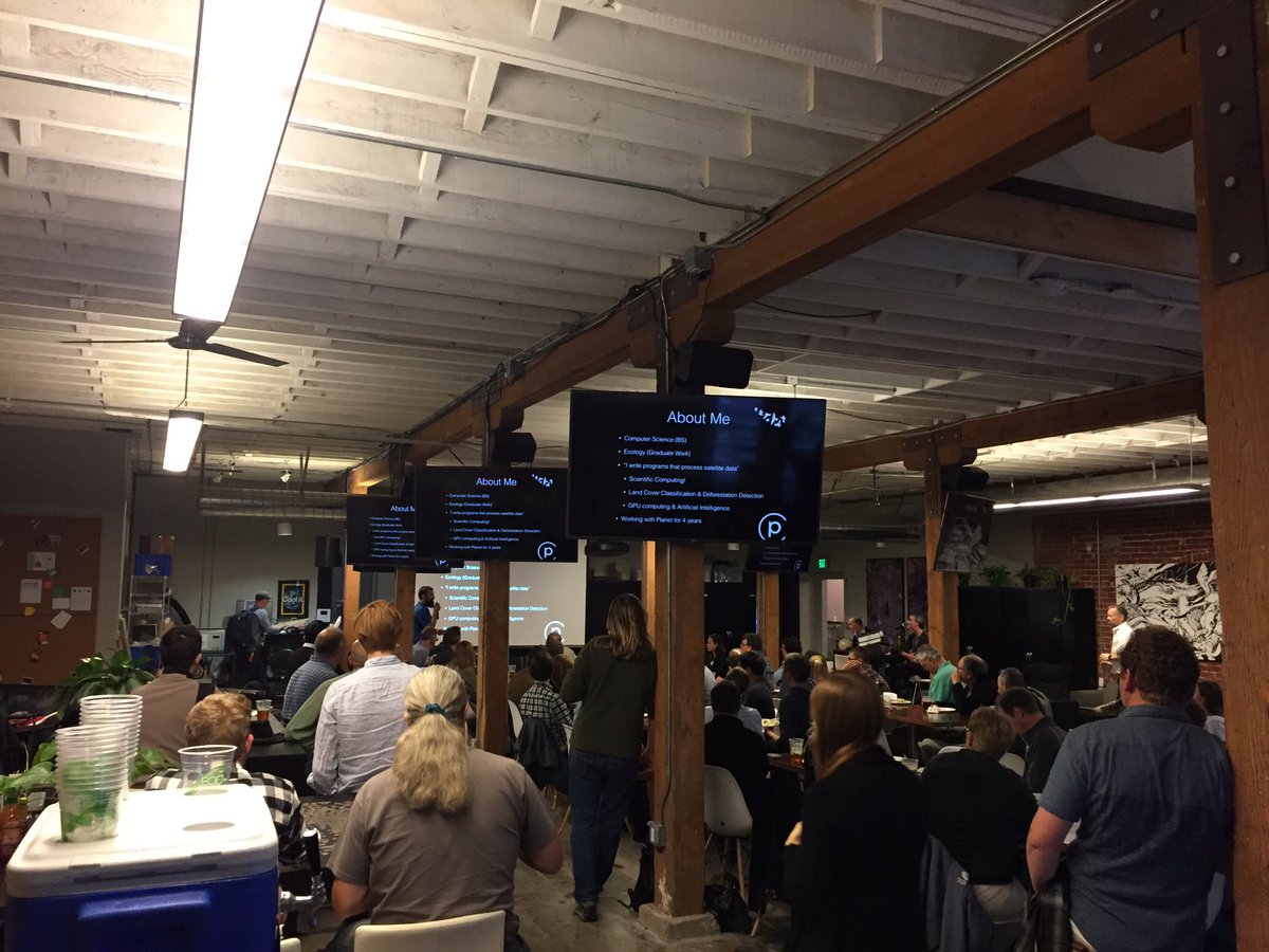 rburhum's tweet photo. #GeoMeetup restarted! https://t.co/UB2Q4WTWFk