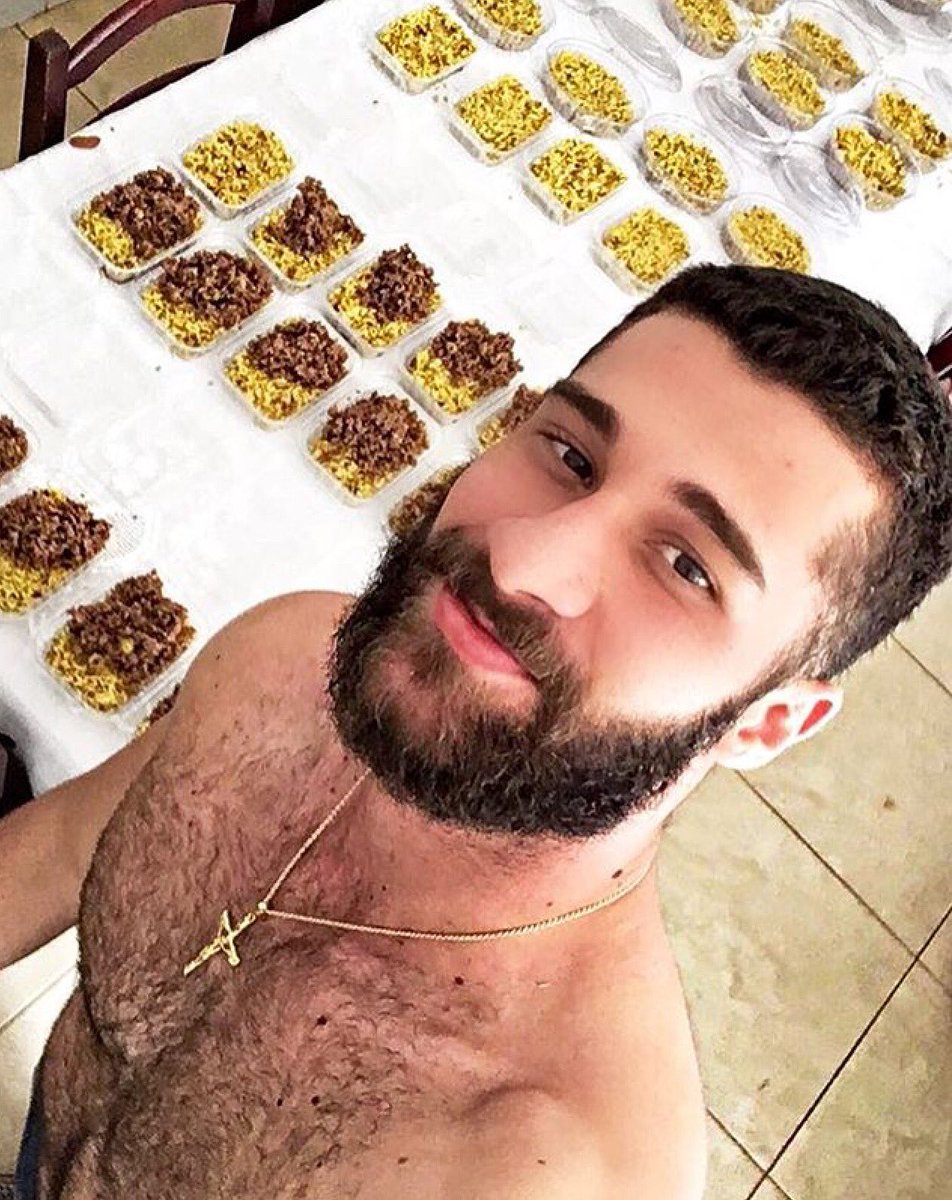 lumberjackapp's tweet photo. Cooking is making love visible❤️ https://t.co/O8TZMPeg20 #lumberjack_app #gayman #gayusa #gaybear #gaynyc #gaybrasil #gaylatino #bromance https://t.co/xPwiFjD8jg