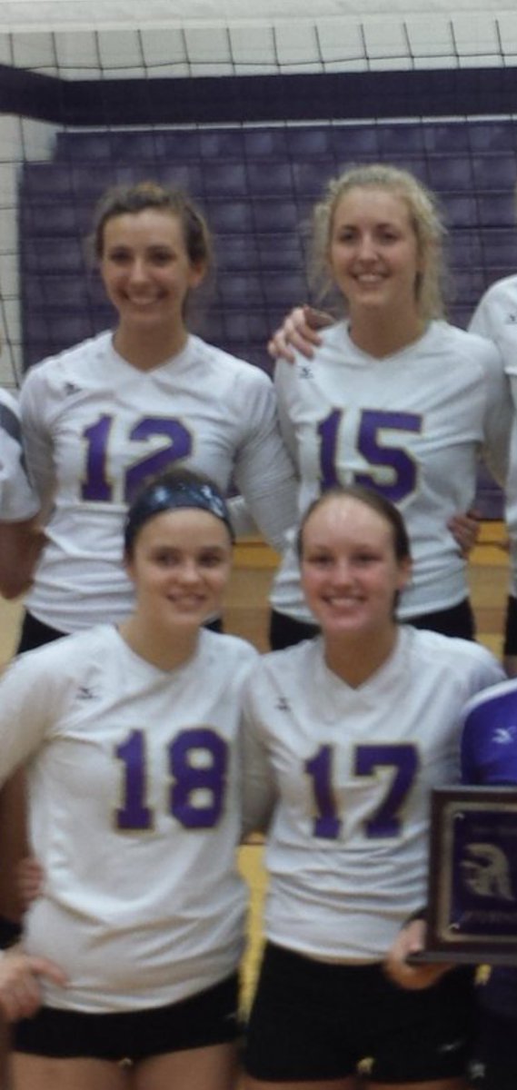 A win from softball &amp; a Blues win! Final thing on the checklist a win for these 4 on their senior night! #ProudCoach