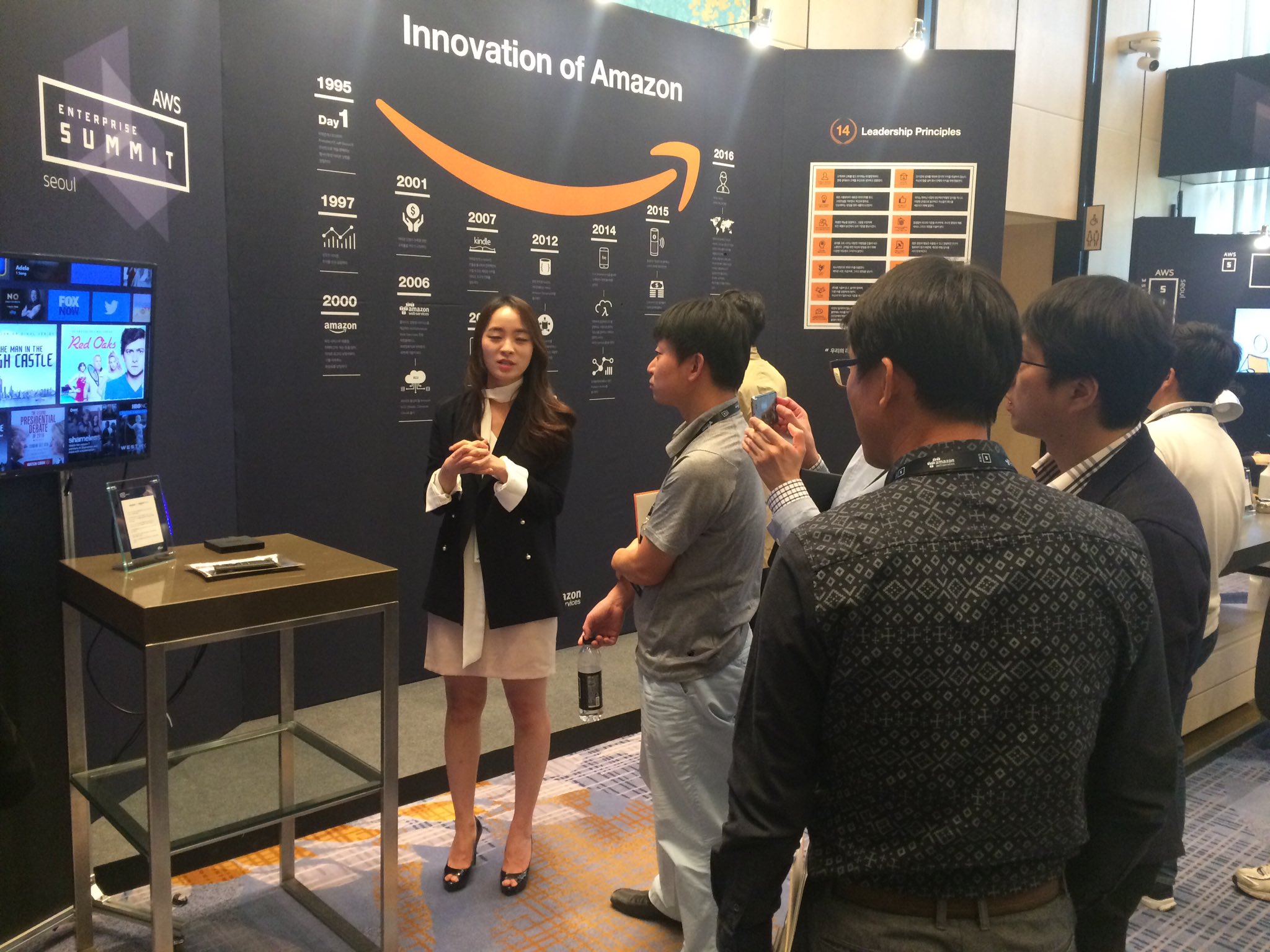 아마존웹서비스 코리아 On Twitter Awssummit 엔터프라이즈 서밋 서울 행사 식사하시고 나서 아마존의 혁신 디바이스와 Iot 체험 부스를 방문해 보세요