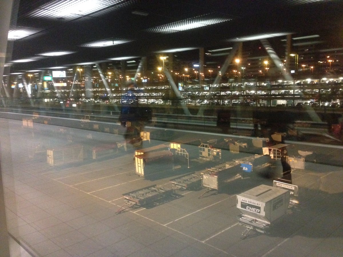 bartk's tweet image. On my way to the idyll of Martha's Vineyard by means of cold steel and fluorescent light. @NoepeMVLitCntr