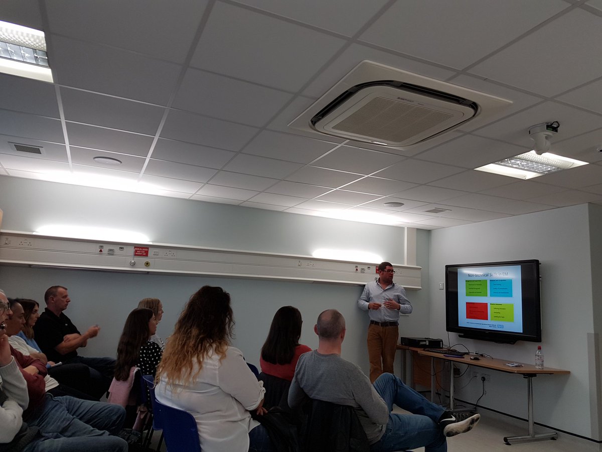 Leah Dobson tweet media