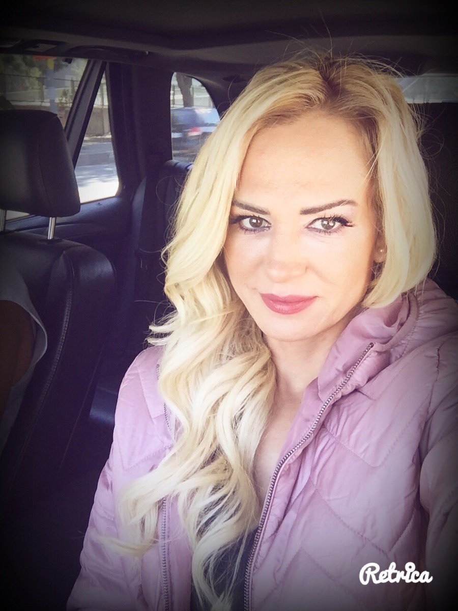 NAGiHANKARADERE's tweet photo. Güneşli güzel birgün;) 😘❤️ @nagihankaradere https://t.co/QiREWYYZBU