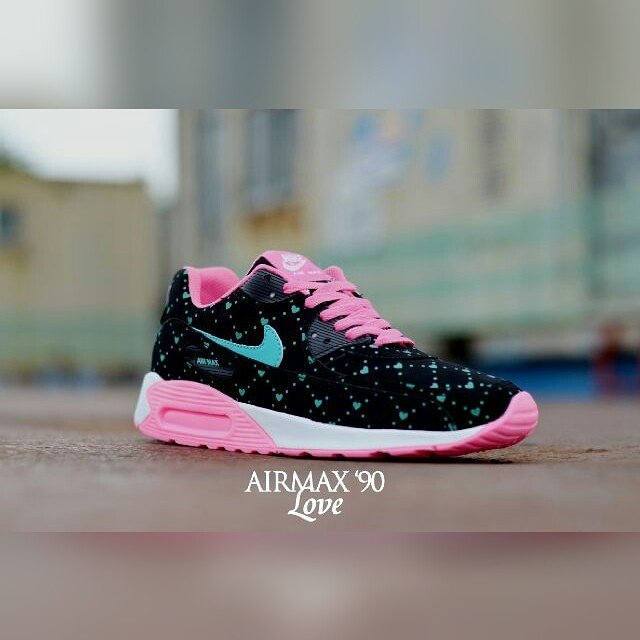 hirostore99's tweet photo. Sepatu Sneakers Wanita Nike Airmax
Harga : Rp 210.000,-
Ukuran : 37-43
#shoes #sepatu #nike #sepatunike #nikeshoes #shoesstore #hirostore https://t.co/989DMjYRtB