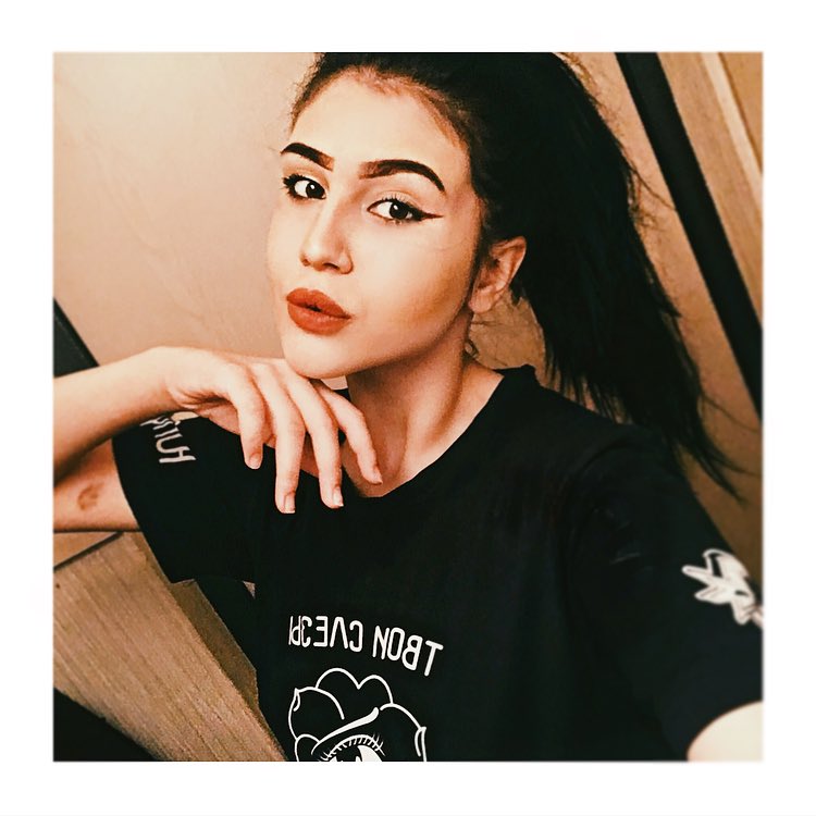 vedomaya's tweet photo. 🏩 https://t.co/tbaUiezfI4