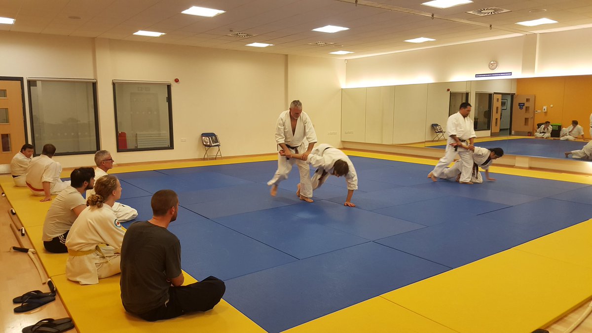 AikidoSussex's tweet photo. Couple of pics from last night's class. Good to see new #students  starting aikido #freshers #sussex #brighton https://t.co/dGpY2twGcJ