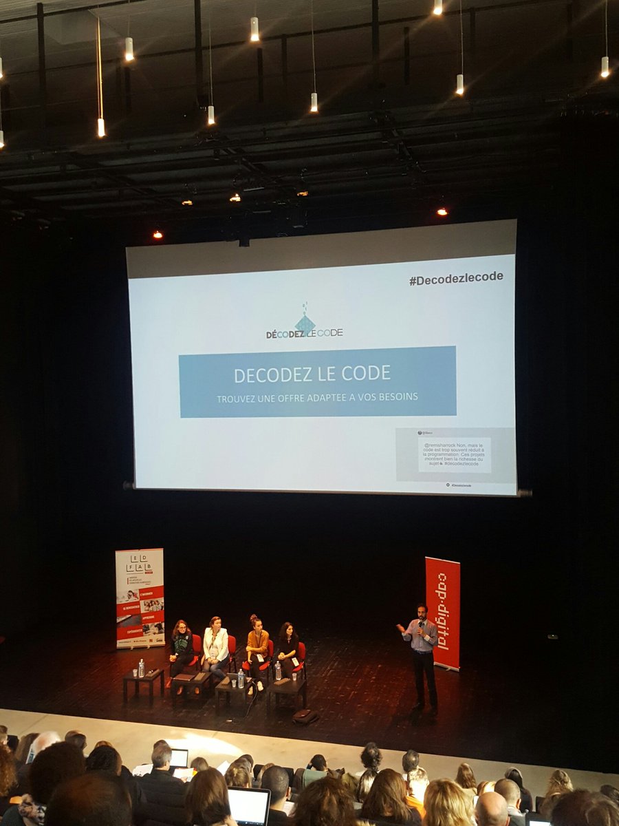 Cap_Digital's tweet photo. Tous convaincus & solidaires pour que le numérique ne soit plus une boîte noire! #DecodezLeCode @classcode_fr @EcoleduCode #capprio #dclics https://t.co/InZ2ZEqnCz