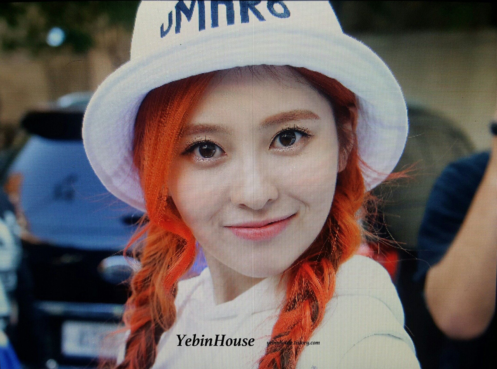 CuoBs7FUsAIk-MD.jpg:large