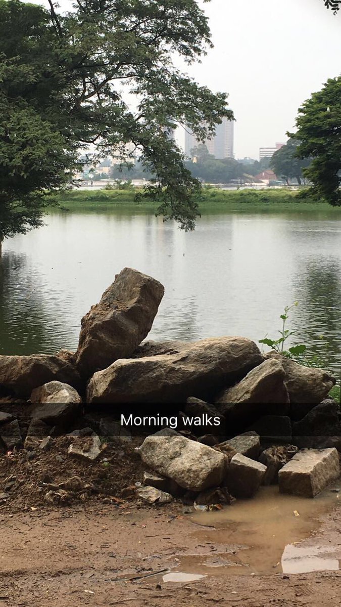 tanyarathi's tweet photo. #ulsoorlake #mornings #workout #beautiful #makesiteasier https://t.co/wDZ5kuX5Sr
