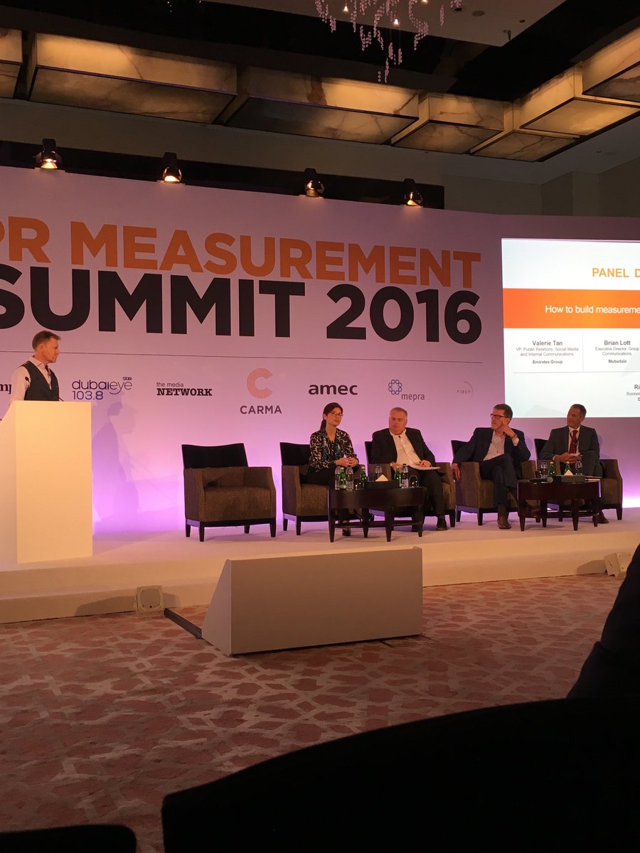 hannahburden's tweet photo. Valerie Tan, @emirates VP Comms, answering questions on how to convince Execs to invest in measurement from @HKStrategies at the #PRMS2016 https://t.co/i7JKAcJYvn