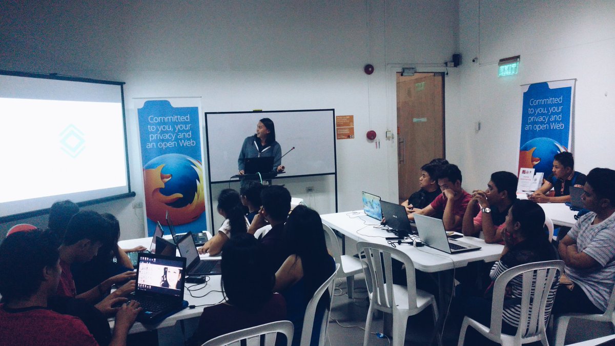 fatecabag's tweet image. Thank you @getadeo_ for last night&apos;s #GitBasics @MozillaPH @mozspaceMNL #MozillaPH